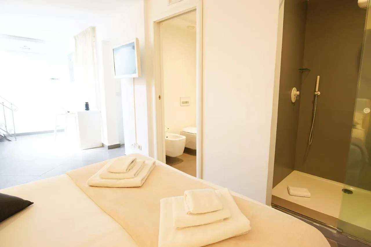 Le Stanze Di Piazza Cairoli Hotel Messina 3*,